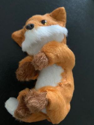 This is the polyester fox compare it with: http://amdestore.com/needle-felting-wool-fox/